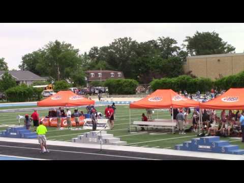 IHSA 2A Boys 4x800 Final 2017