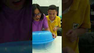 Download lagu Funny video | Where is the snake? #shorts #funny mp3 Download lagu Funny video | Where is the snake? #shorts #funny mp3