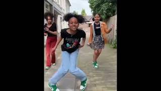 My Window Faces The South Dance