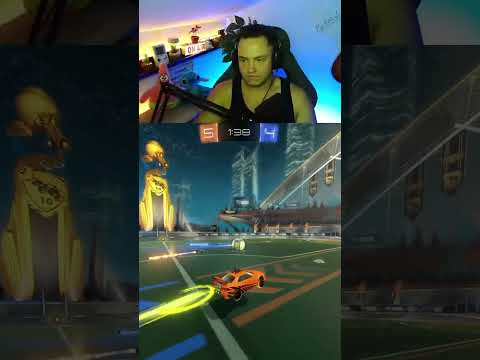 Wenn du denkst, du bist Welttorhüter UND Top Striker in einem … und am Ende nur #Fail rauskommt 😂⚽