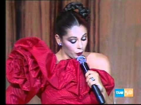Videoclip de Paso Tu Tiempo — Isabel Pantoja