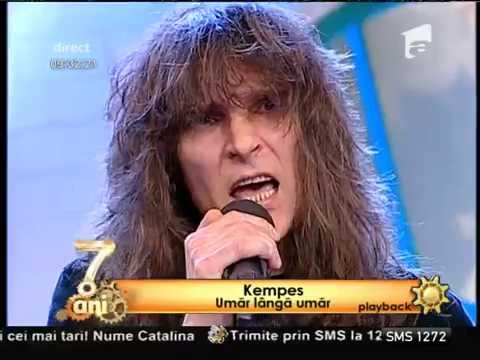 Kempes - "Umăr lângă umăr"