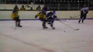 preview picture of video 'Oswego Minor Hockey - Midget JAM Tournament 2009 Clinton'