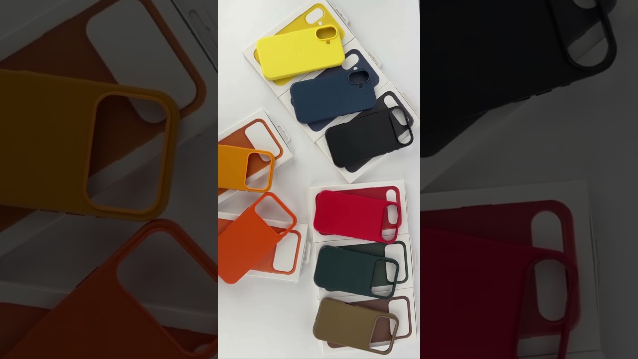 Чехол кожаный Leather Case (AA) with Magnetic Fit and Animation для Apple iPhone 17 (6.3")