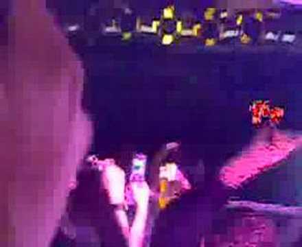 bob sinclar playing at queen-paris