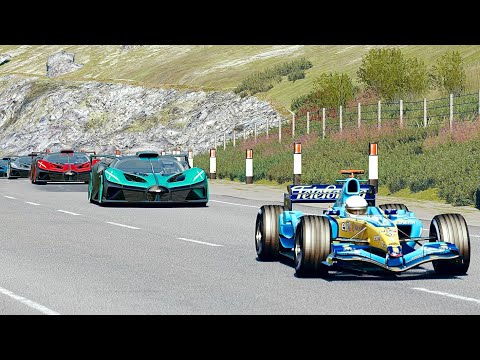 Renault F1 2005 vs Bugatti Bolide - BATTLE at Hihglands