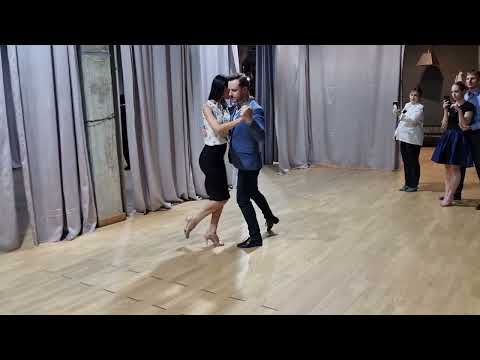 Tango: Rhythmical boleos from forward ocho | Mikhail Tchudin - Elvira Kashkarova