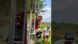 Download lagu BARU AJA DI OMONGIN🫣🤣#barongan #lucu #viral #anak #anakanak #reogponorogo #jaranan #bantengan mp3