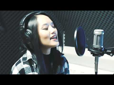 Esther Van Hnem Sung || A Zungzal In Thangthat music video