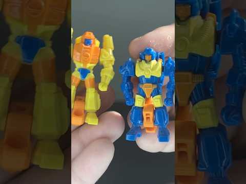 Quick Review: Thrilling 30's Caliburst & Holepuncher!