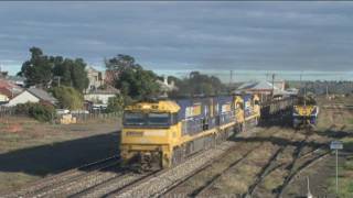preview picture of video 'GE power on 3PW4 through Harden : Australian Railways'