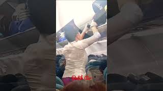 Download lagu Pramugari Batik Air Kewalahan Mengatur Barang Bawaan Penumpang mp3