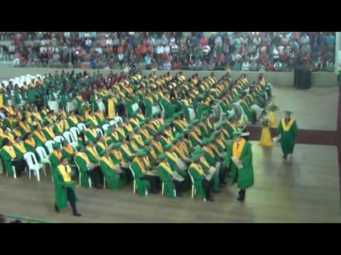 Ceremonia de graduación colectiva en la Universidad Agraria
