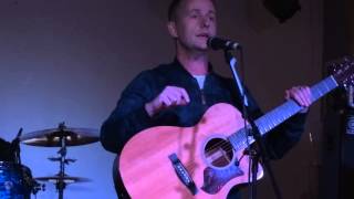 Billy Boyd Sings Home Is Behind - Live