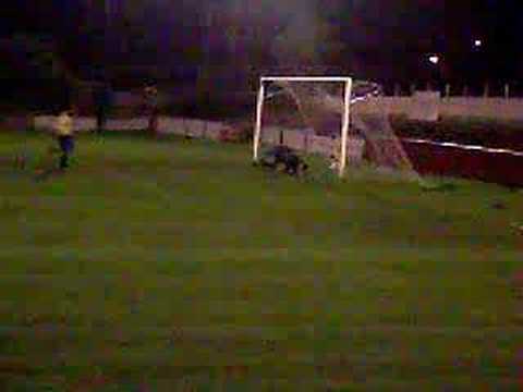 hfconline, Dave Sargent goal for Staines v Hendon, 2nd half