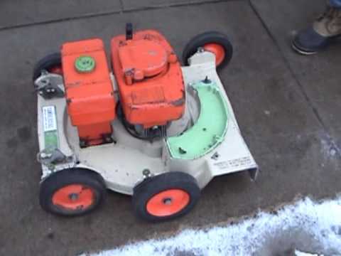 Lawn-Boy 6251 cold start up vid