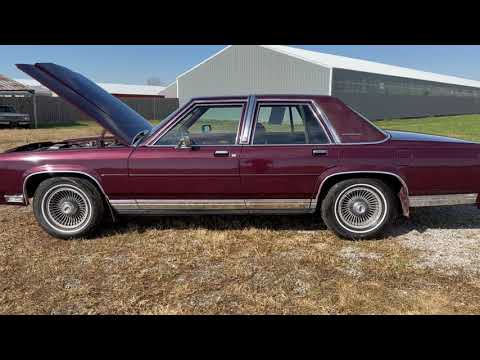 1990 Ford Crown Victoria (CC-1538829) for sale in Staunton, Illinois