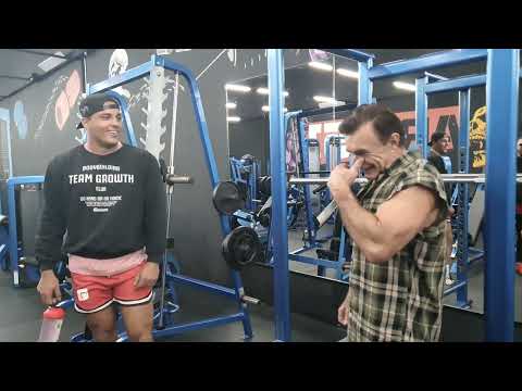 VOVÔ MAROMBA DESAFIA POBRE LOCO E CAVALO NA BARRA FIXA