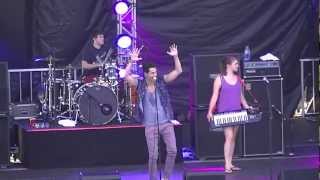 Cobra Starship &quot;Smile For The Paparazzi&quot; Live in Vancouver