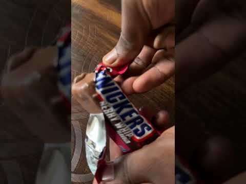 Snickers new berry Whip filled chocolate bar / yummy yummy chocolate bar / healthy choco bar #shorts