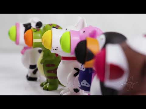 Set Of 6 Ball Popper Animal Keychains – Squeeze, Shoot, POP!