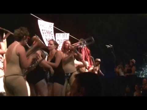 Les Krapos au Concours International de Fanfares 2013 Nîmes "War"