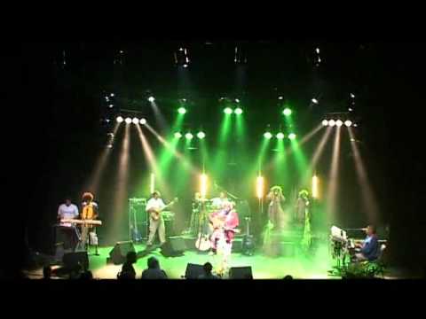 Medeley kaneka - Macajia - 2005