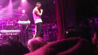 Miguel Strips down! while singing Pussy is Mine -  Live @ Manchester, The Ritz