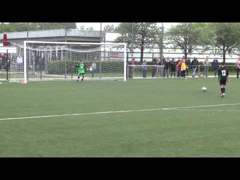 FC Almere D1 - Liverpool Finale Penaltys  Internationaal toernooi