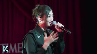 Download lagu Huntr/x from 'K-Pop Demon Hunters' perform 'Golden' live at “A Year in TIME” mp3