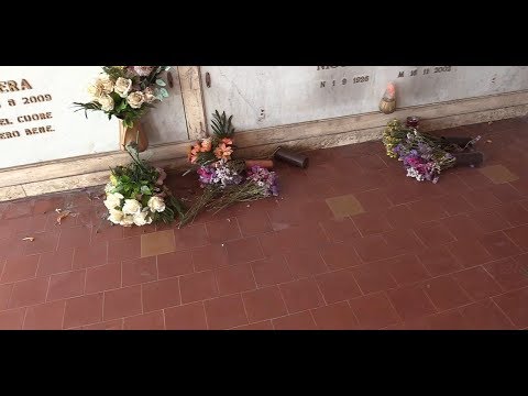 Saccheggiato il Cimitero di Avellino. "Non si fermano neppure davanti ai morti", rabbia e sdegno