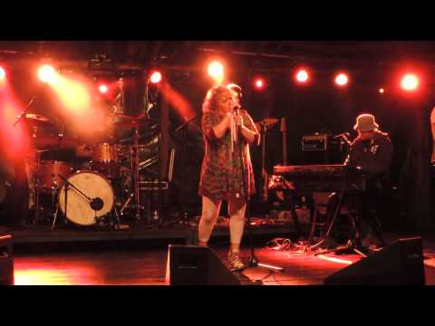 Věra Špinarová - Nech mě hádat - Ostravice 22.8.2014