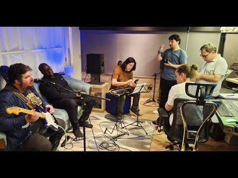 Ricardo Maranhao Trio In Studio with Tim Carmon