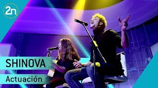 Shinova interpreta ‘Mirlo Blanco’ | La 2 Noticias 17/01/2019
