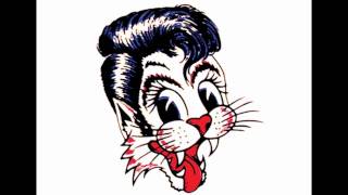 Looking out my back door.wmv