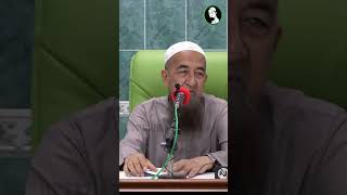 Khatib Terkentut Ketika Baca Khutbah - Ustaz Azhar Idrus