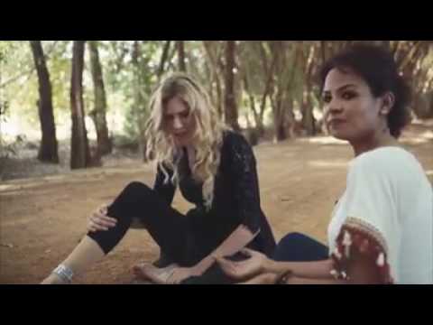 نانسي عجاج في حب الوطن