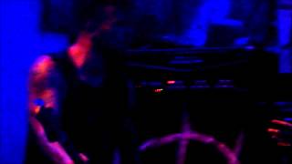 Prong - &quot;Cut-rate&quot; [HD] (Madrid 31-10-2014)