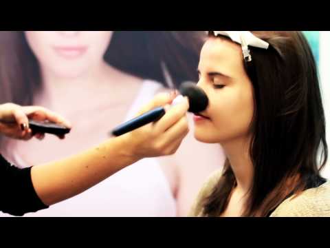 Skapa MOOD looken -- Makeup