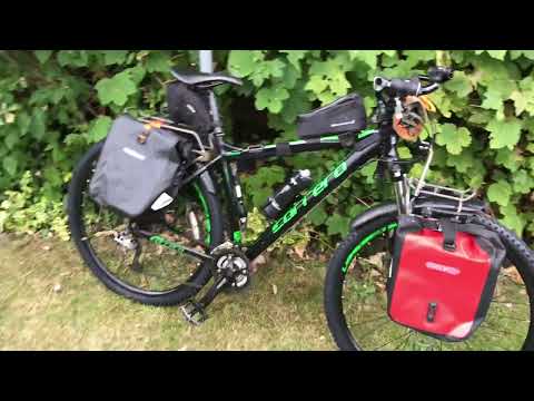 Carrera World Expedition bicycle.