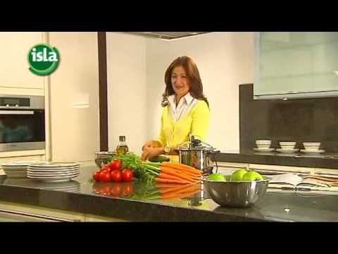 Isla Moos commercial 2