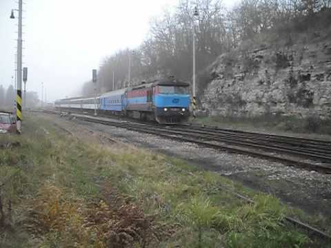 Odjezd 749 260 z Bakova nad Jizerou R1140