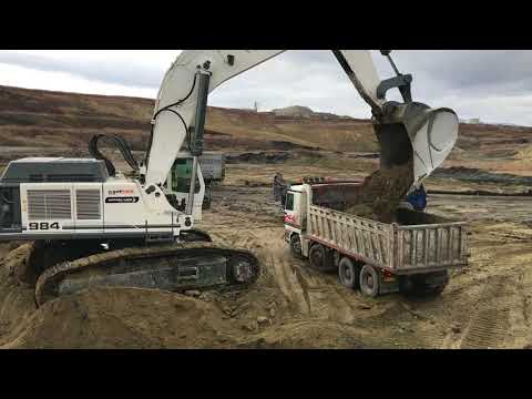 Liebherr 984 Excavator Loading Trucks With 2 Passes - Sotiriadis Ate