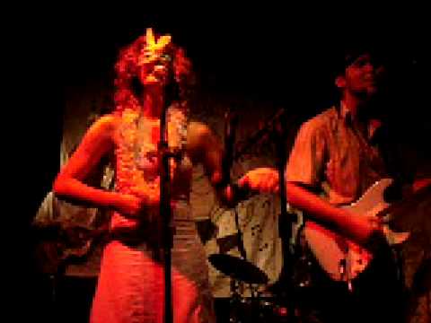 Sambapunkvídeo: Grito Rock 2009 - Motherfunk