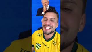 Receberam milhões do dinheiro público Lara homenagear Lula e atacar Bolsonaro.