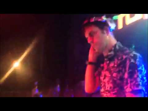 Nick Tcherniak closing Familia, Egg 6th September 2014, 9.45am