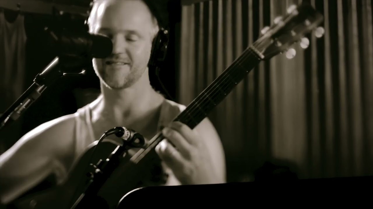 Luke Concannon w/ Darius Christian - Shine (Official Performance Music Video)