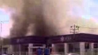 preview picture of video 'Incendio no Open Shopping de Cianorte 03-11-10'