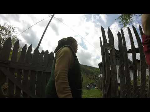 Tanti Valerica din Satul Stanila, judetul Buzau.