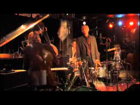 Scott Hamilton - Tenderly   Dec 7, 2007